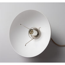 Load image into Gallery viewer, &TRADITION | Flowerpot VP10 av Verner Panton 1968 - Flere farger tilgjengelig