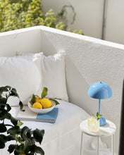 Charger l'image dans la galerie, &TRADITION | Flowerpot VP9 Portable par Verner Panton 1968 - Plusieurs couleurs disponibles