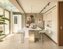 Afbeelding in Gallery-weergave laden, &TRADITION | Flowerpot VP7 van Verner Panton 1968 - Meerdere kleuren beschikbaar