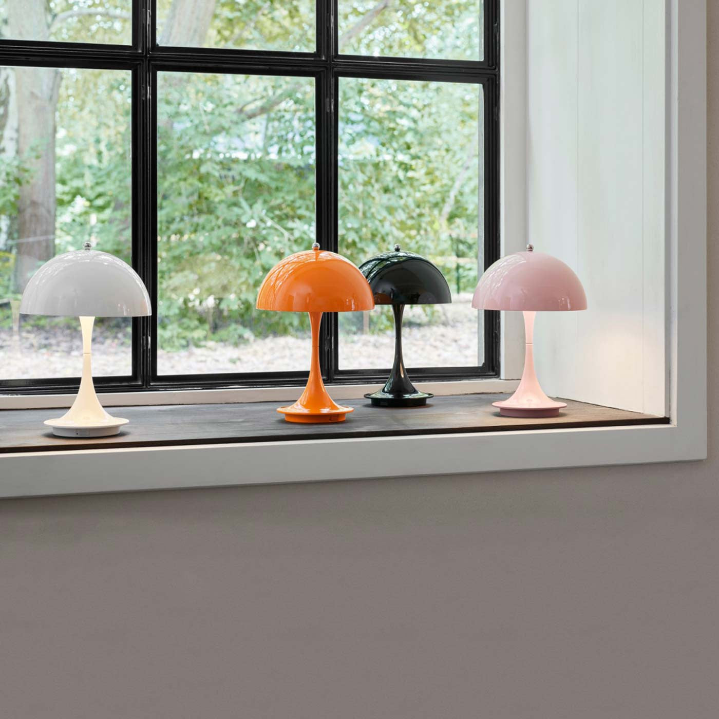 Louis Poulsen by Verner Panton 1971 | Panthella 160 Portable Table Lamp