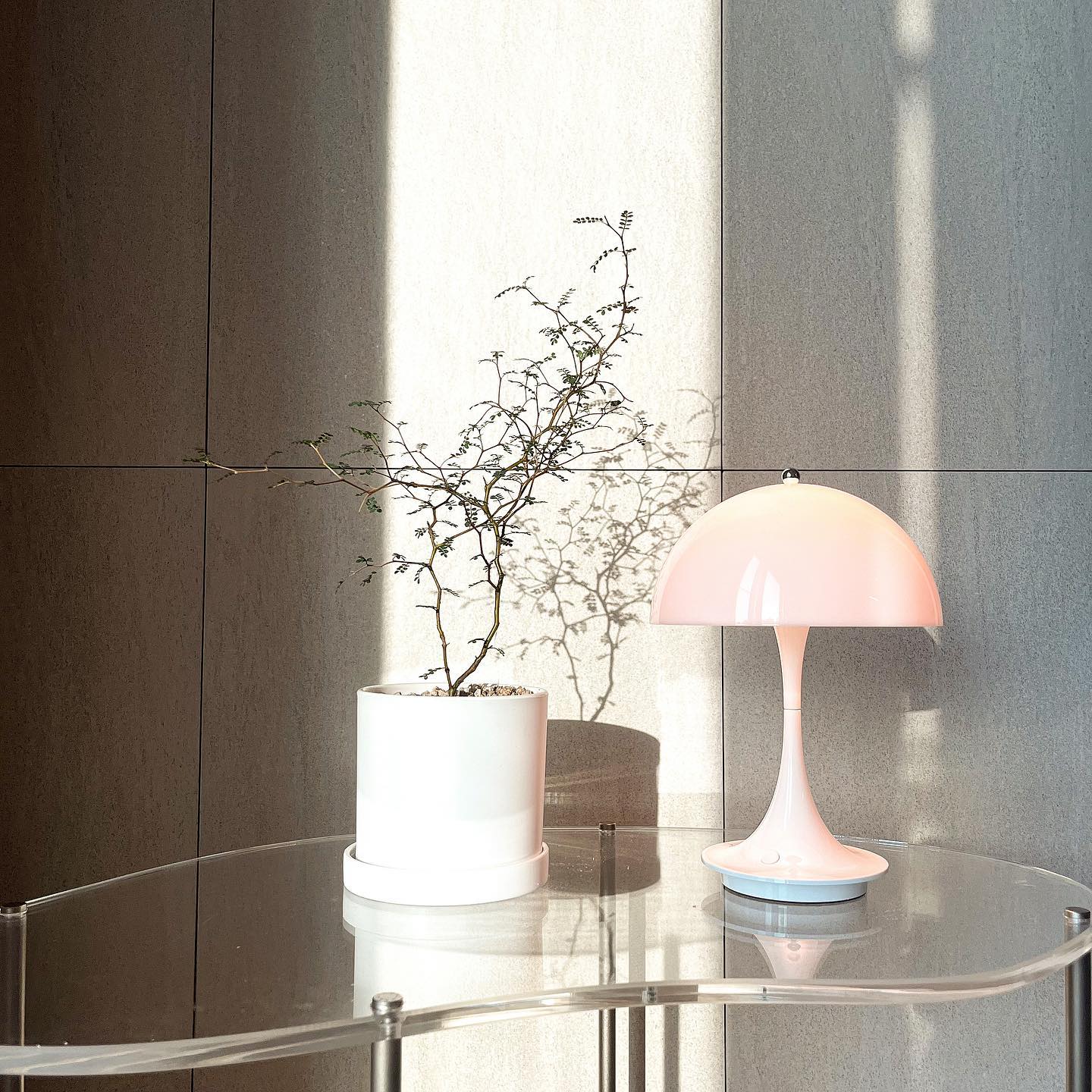 Louis Poulsen by Verner Panton 1971 | Panthella 160 Portable Table Lamp