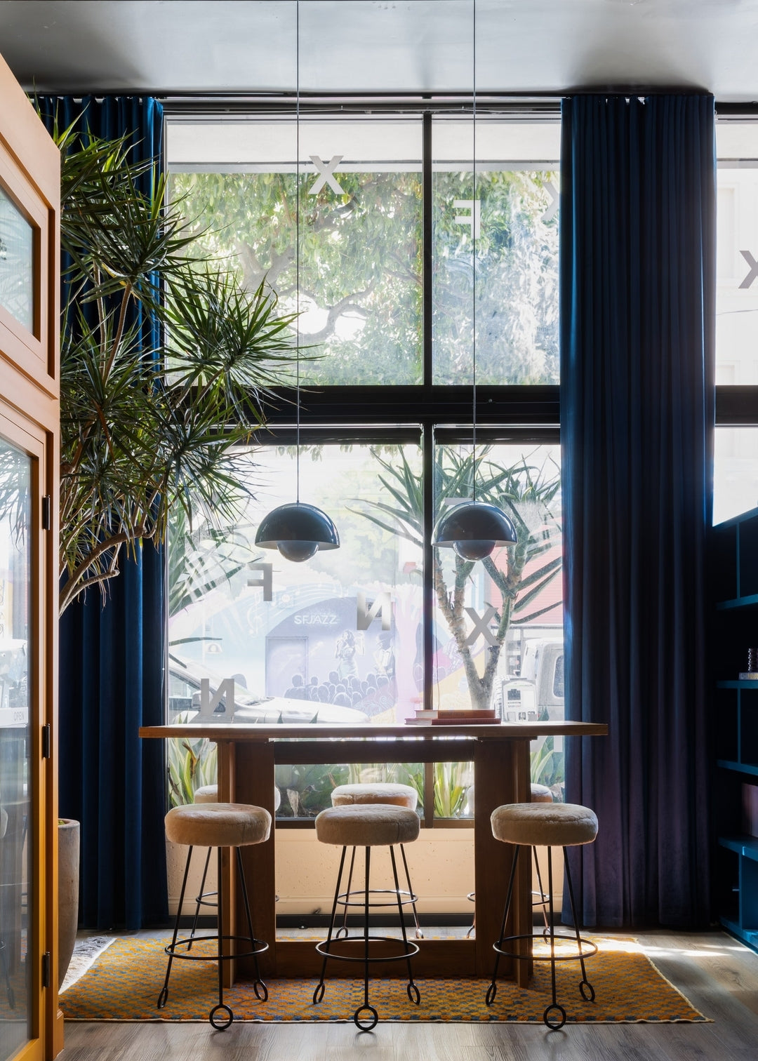 &TRADITION | Flowerpot VP1 by Verner Panton 1968