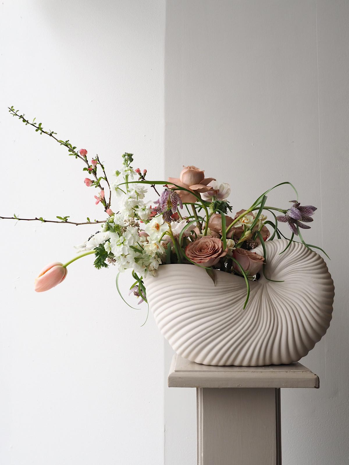 FERM LIVING | Shell Pot - Off White