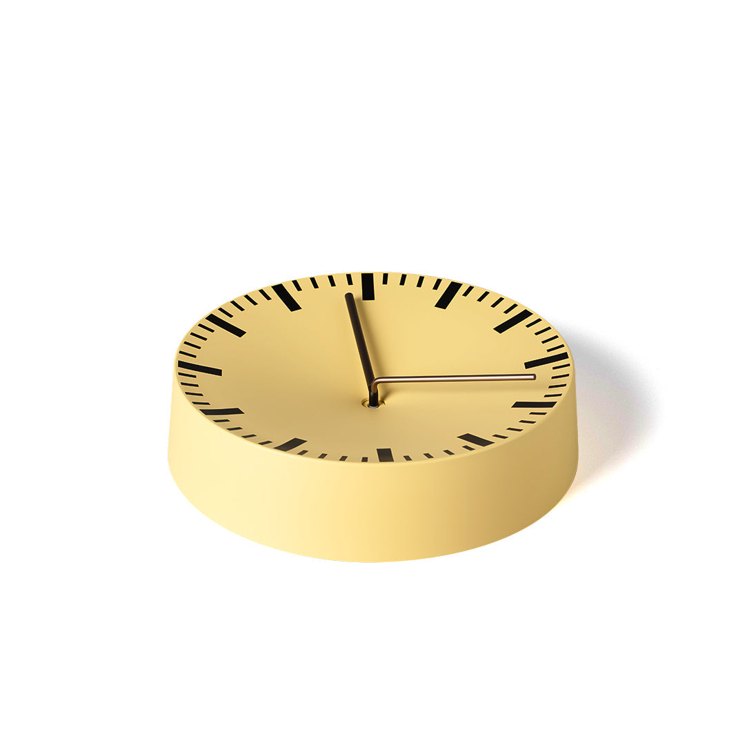 HAY | Horloge analogique - Jaune