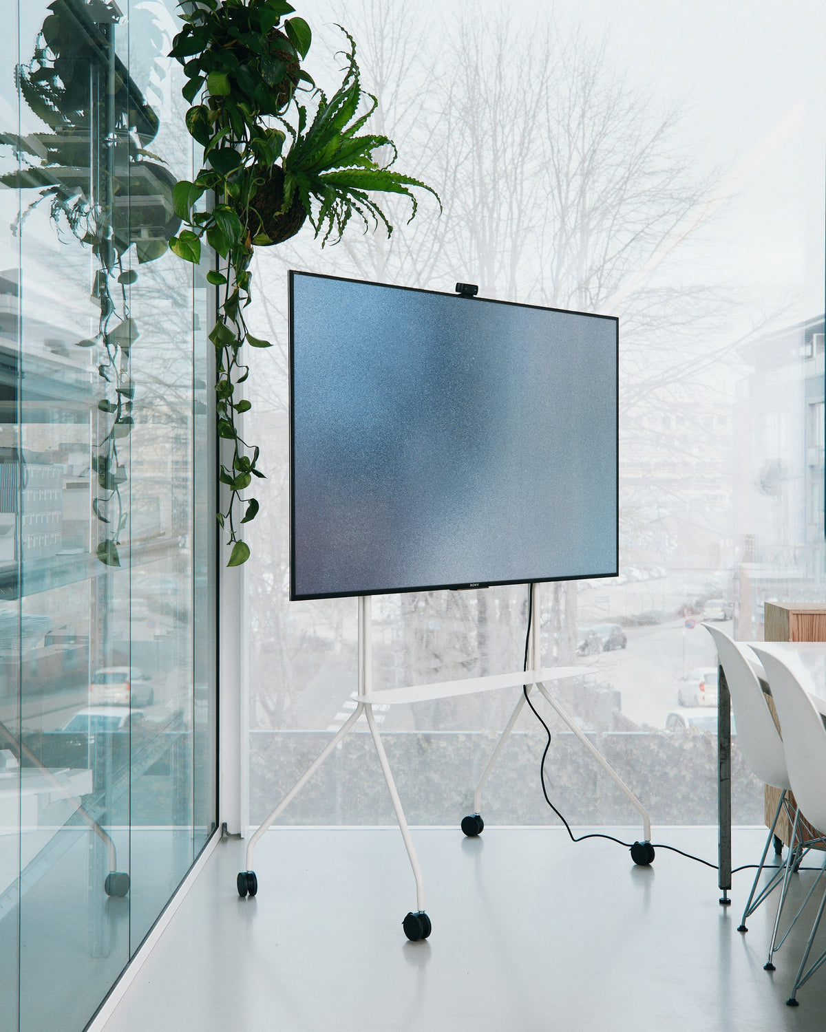 Pedestal Moon PRO TV Stand - Pearl