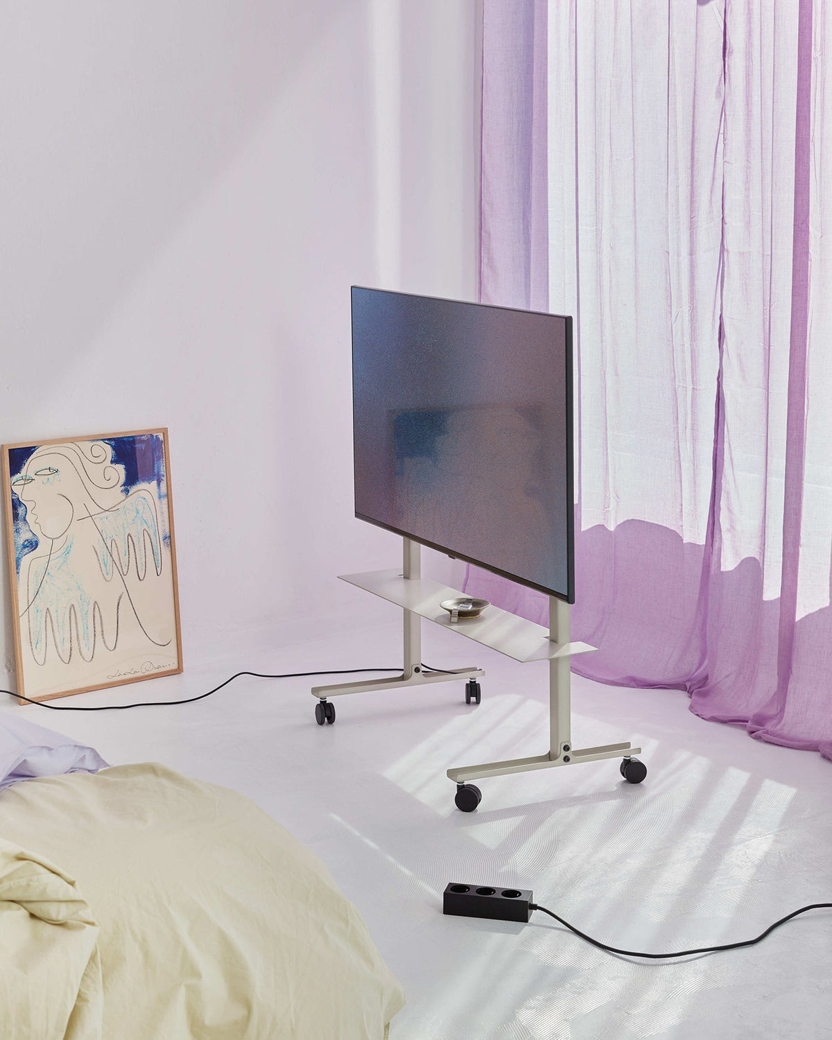 Pedestal Straight Rollin' TV Stand
