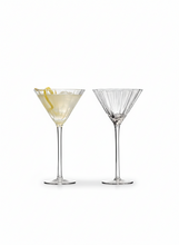 Charger l'image dans la galerie, MODERNISM x Lara K | Cullinan Crystal Martini Glasses (Set Of 2)
