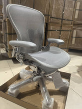 Afbeelding in Gallery-weergave laden, NORMANN COPENHAGEN | Glockenlampe – Weiß (mehrere Größen)
