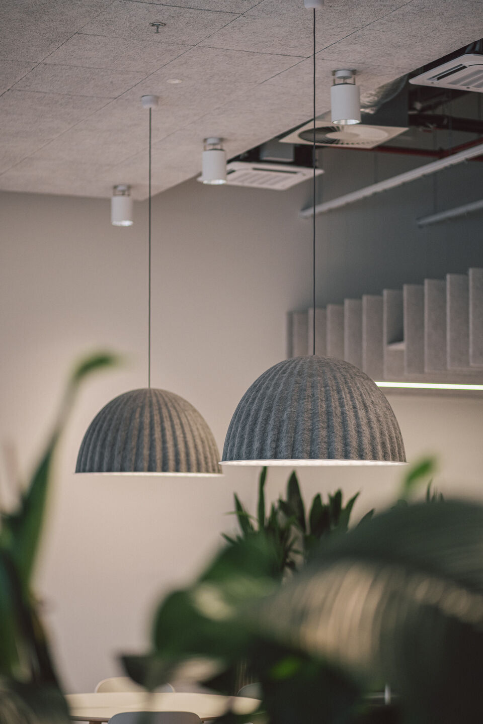 MUUTO | アンダーザベルペンダントランプ - グレー (55cm) – MR AND