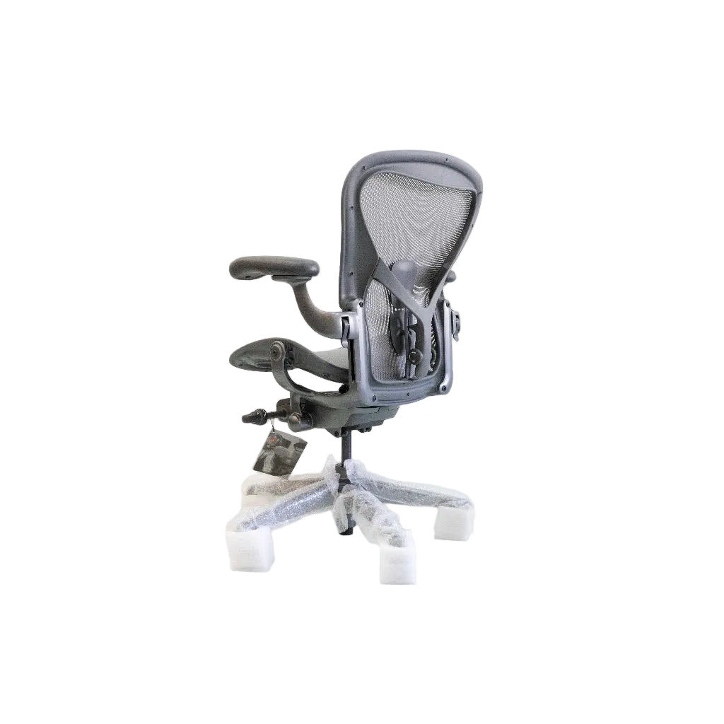 Herman Miller | Aeron Chair with Carbon Frame with Satin Carbon Aluminum Base
